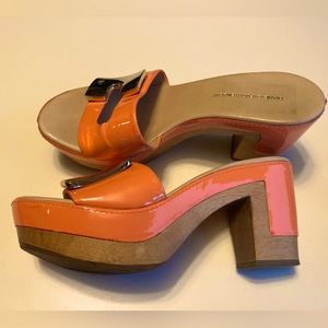 Vintage DVF Peach Patent Platform Slides 6